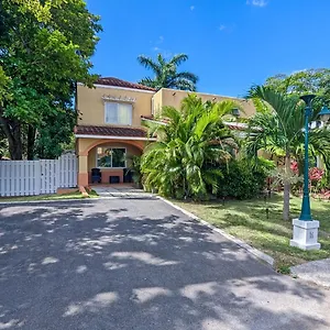 Villa Mobay Palmas, Montego Bay